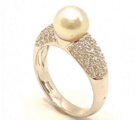Rings | Platinum Pearl & Pave Diamond Cocktail Ring